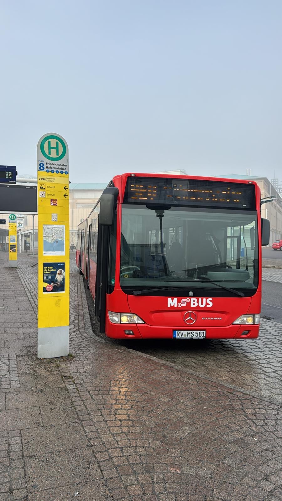 MSBus Bus am Bahnhof